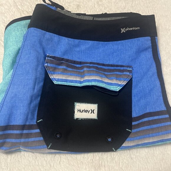 Hurley board shorts shades of blue stipes boys size 30 Multicolor - Picture 9 of 10